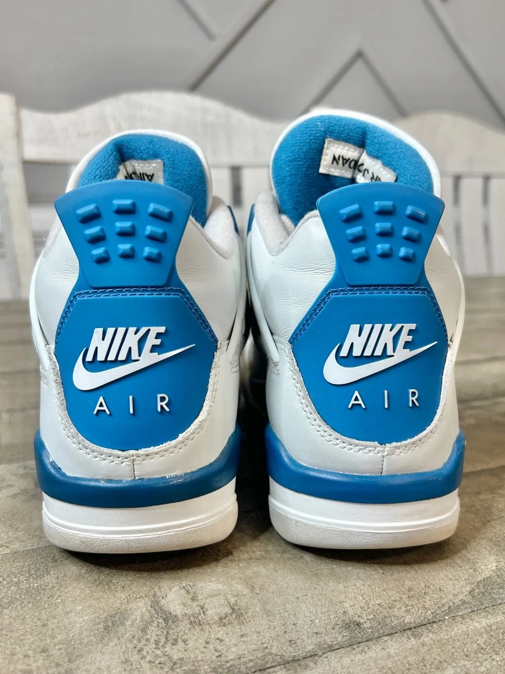 Jordan authentic air